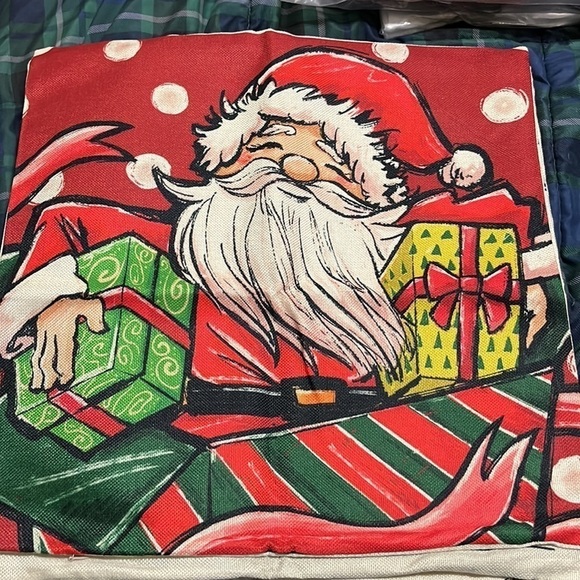 NEW Christmas Throw Pillow Covers 18x18 Set of 4 Farmhouse Christmas Home Decor - Picture 2 of 4